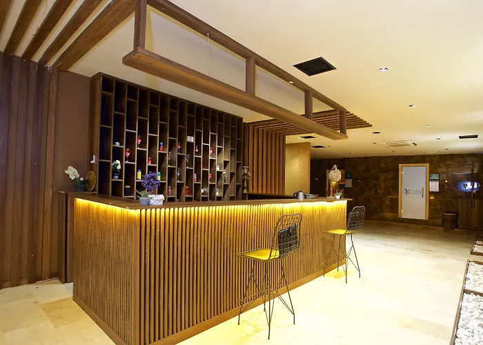 Vanilla & 3* Estambul